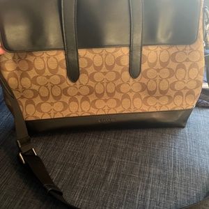 Authentic Coach Laptop, Crossbody Bag